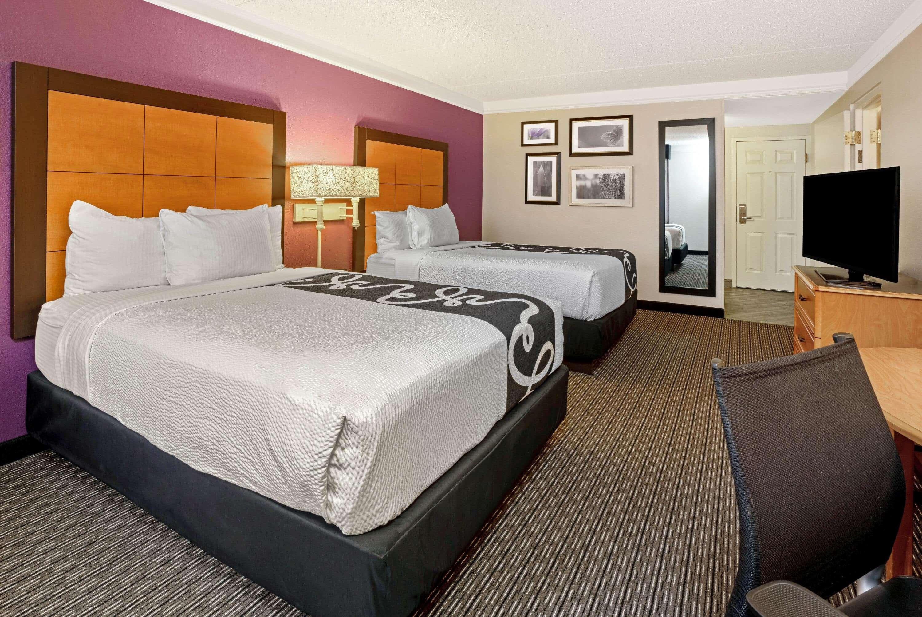 La Quinta By Wyndham Tacoma - Seattle Hotel Exterior foto