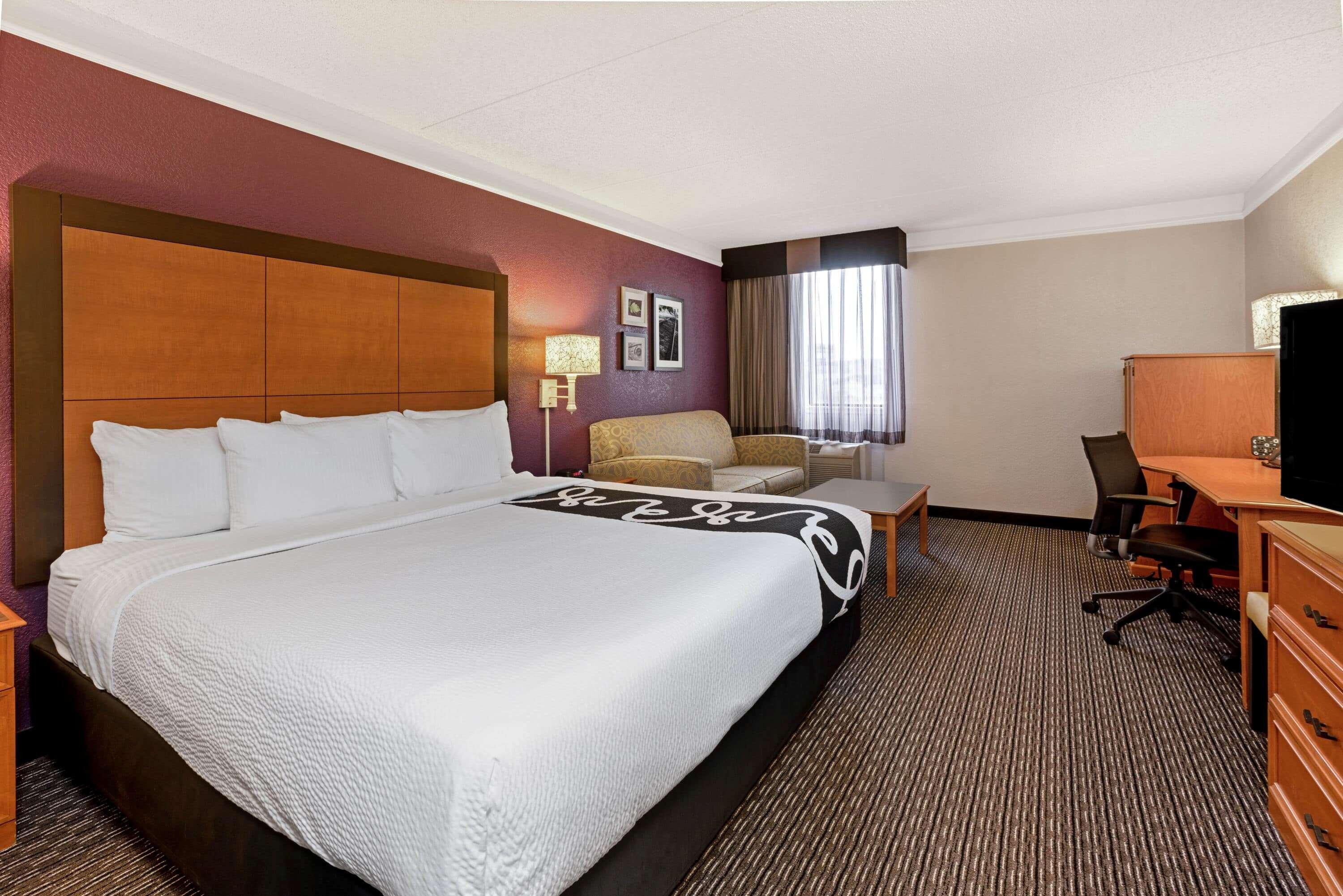 La Quinta By Wyndham Tacoma - Seattle Hotel Exterior foto