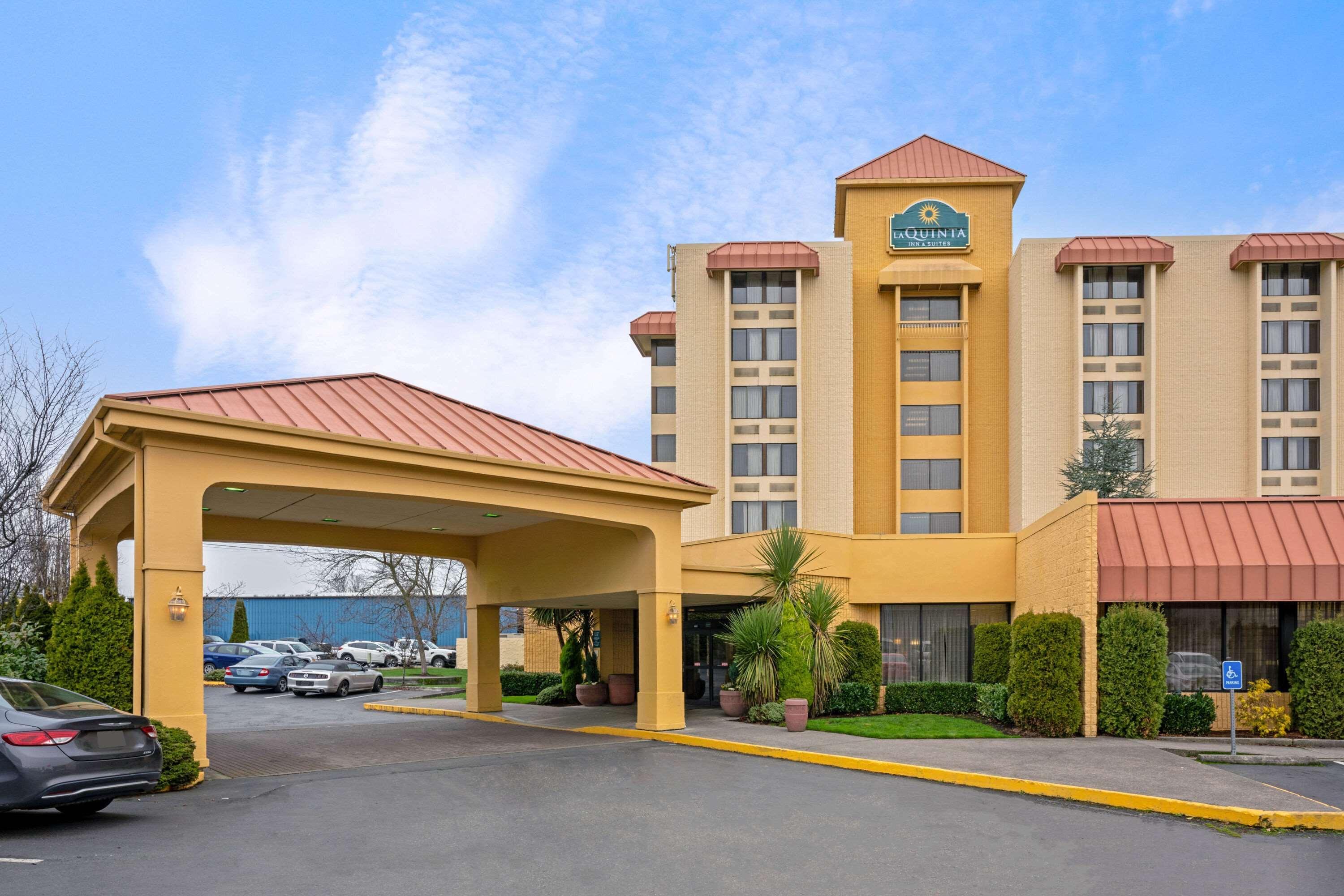La Quinta By Wyndham Tacoma - Seattle Hotel Exterior foto