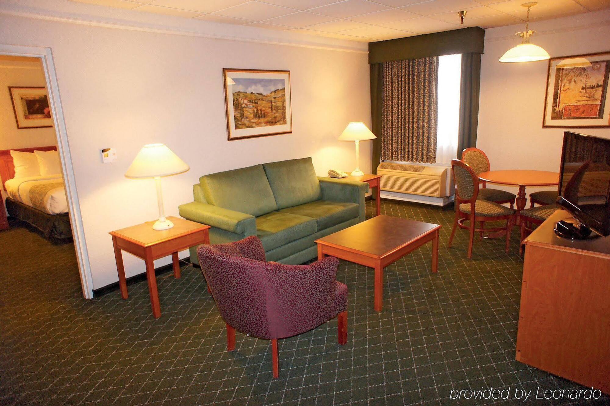 La Quinta By Wyndham Tacoma - Seattle Hotel Exterior foto